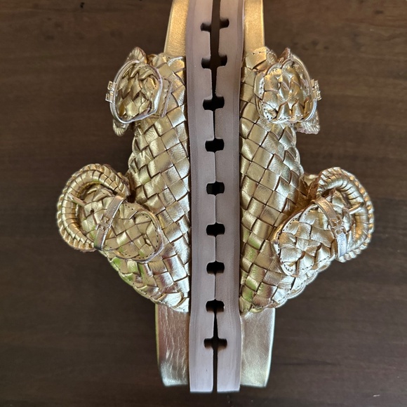 Sam Edelman Tiffanie Slide Footbed Sandal Slide Bright Gold Leather Sz 6.5 NEW - Picture 3 of 9